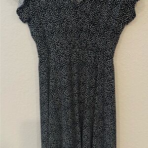 Adrianna Papell Black and White Flutter Sleeve Midi Dress